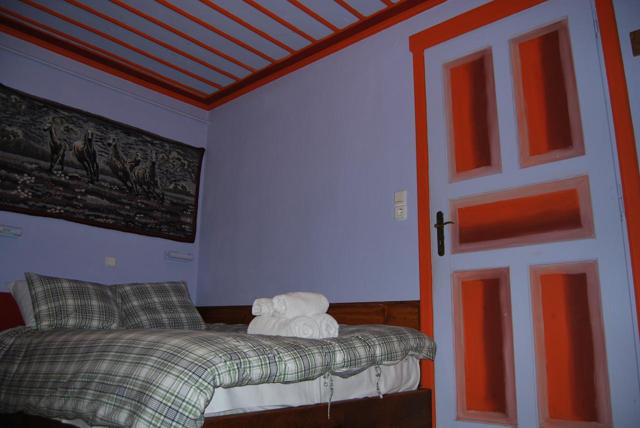 Tritoxo Guesthouse Koukkouli Luaran gambar